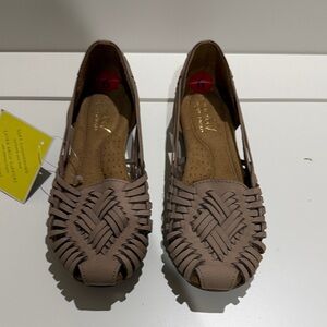 Natural Soul Taupe Woven Flats